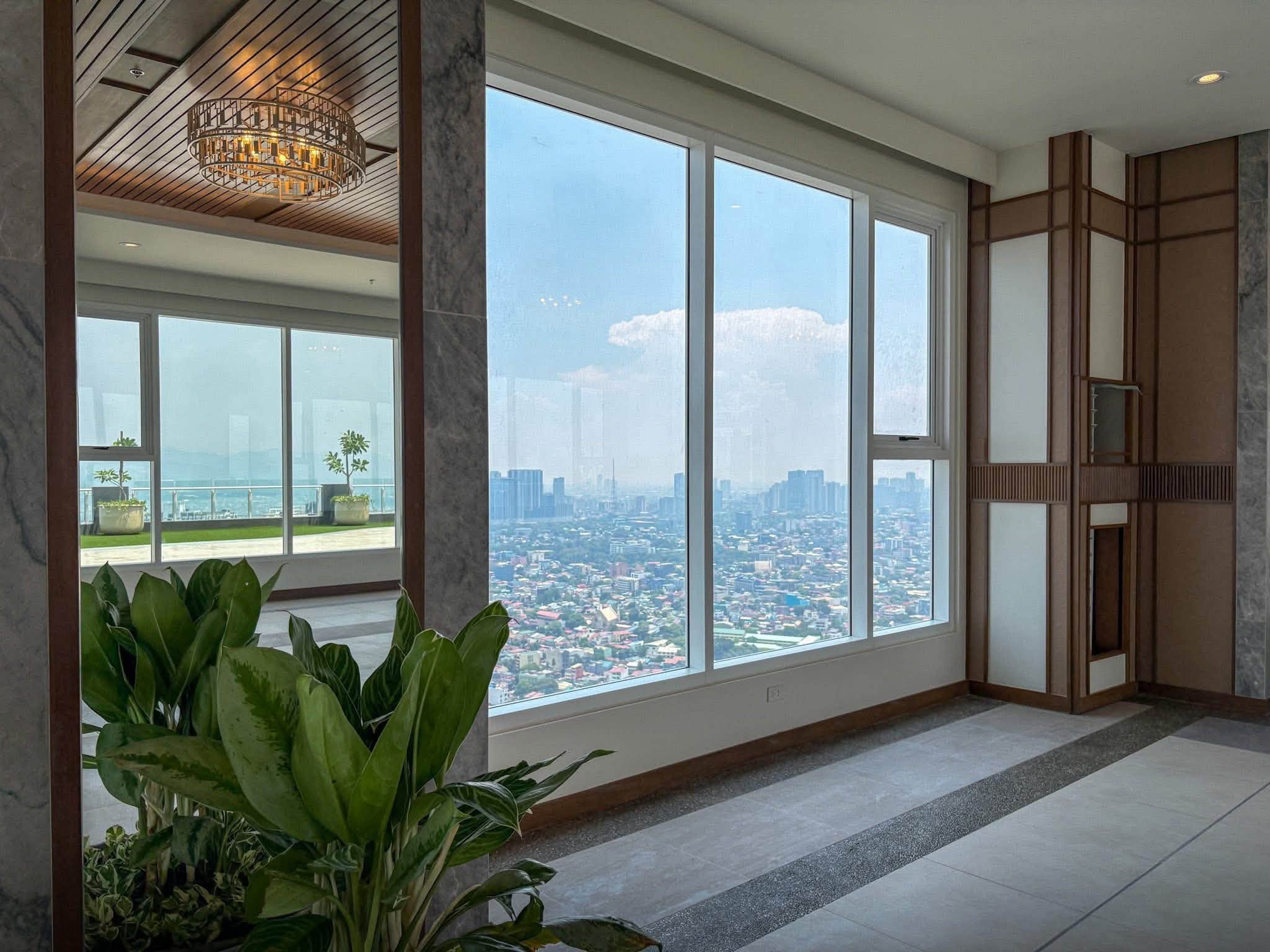 RFO condo in Aurora near Ateneo and miriam college katipunan